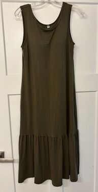 Uniqlo Built-In Bra Tank Dress Women's Olive Green Jersey Flared Drop Waist